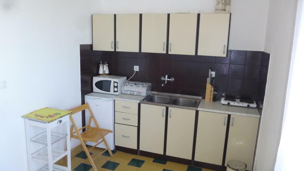 Apartmani Dario Podstrana Bagian luar foto